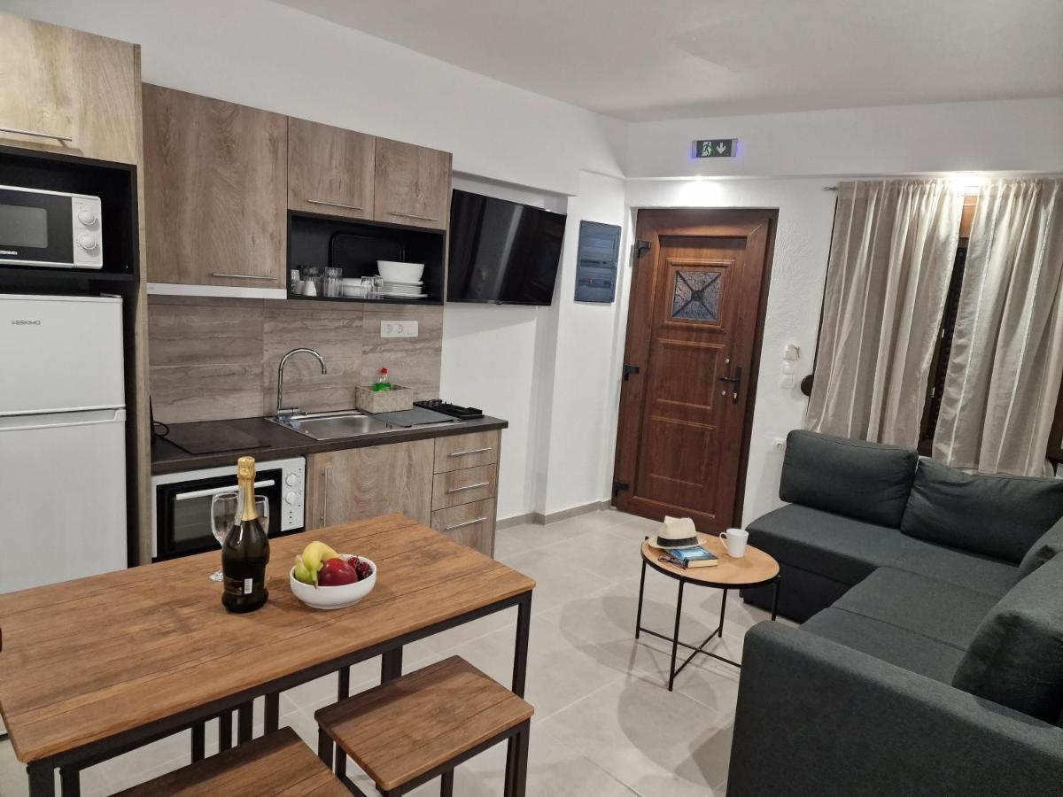 Το Στενάκι Apartamento Skiathos Town Exterior foto