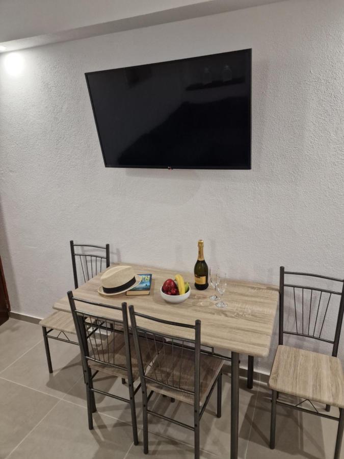 Το Στενάκι Apartamento Skiathos Town Exterior foto