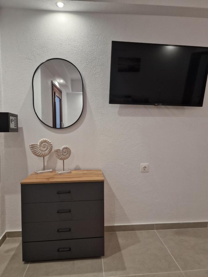 Το Στενάκι Apartamento Skiathos Town Exterior foto